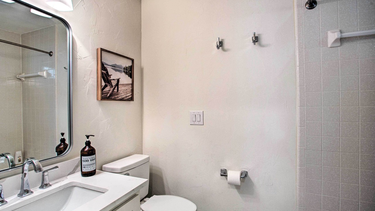 Photo of Bathroom in Log Cabin