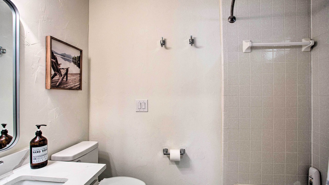 Photo of Bathroom in Log Cabin