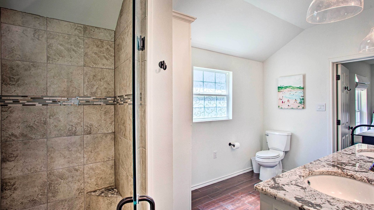 Photo of Bathroom in Log Cabin