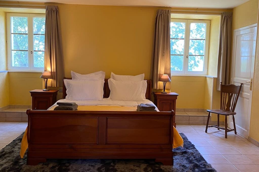 Photo of Others in Montoussin