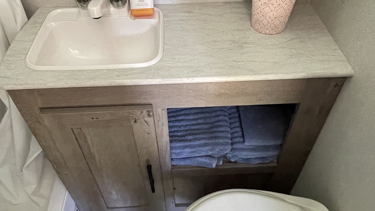 Photo of Bathroom in Circle D-KC Estates