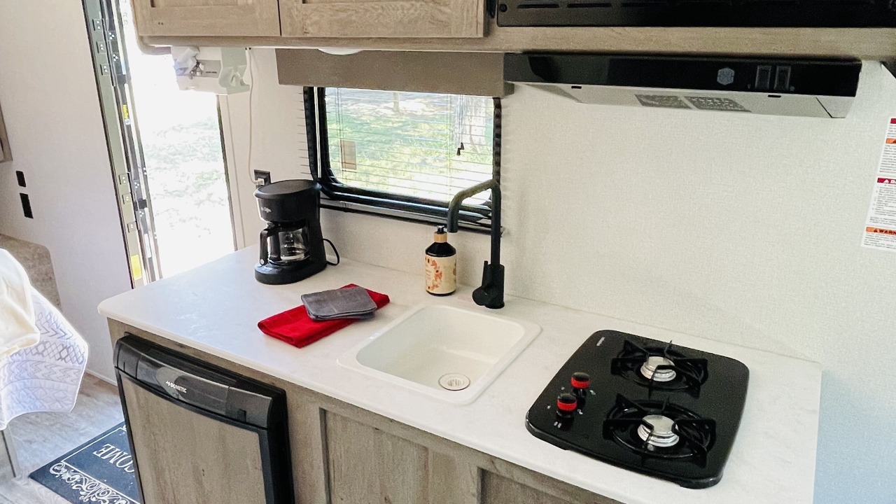 Photo of Kitchen in Circle D-KC Estates