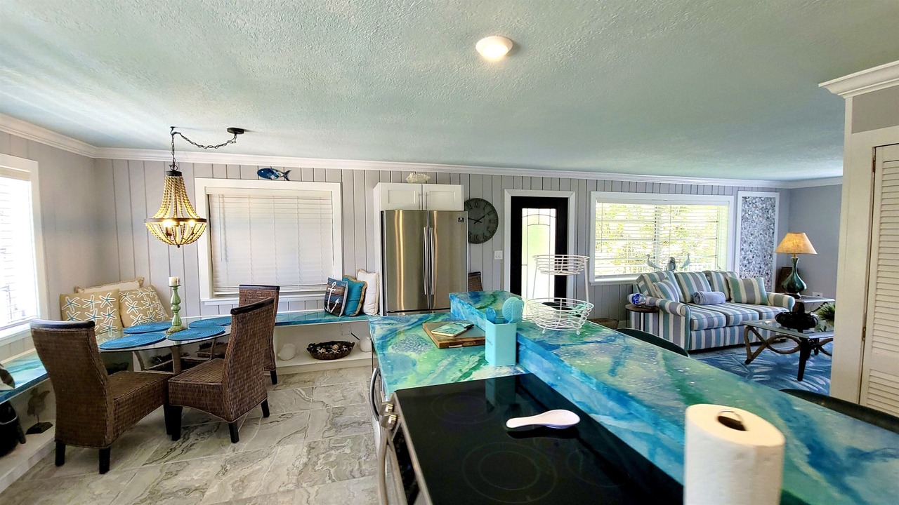 Photo of Livingroom in Layton