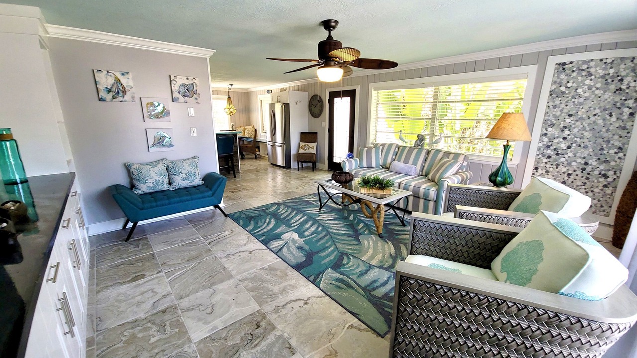 Photo of Livingroom in Layton