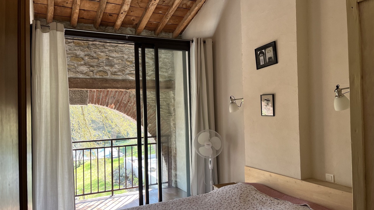 Photo of Bedroom in Cenne-Monestias