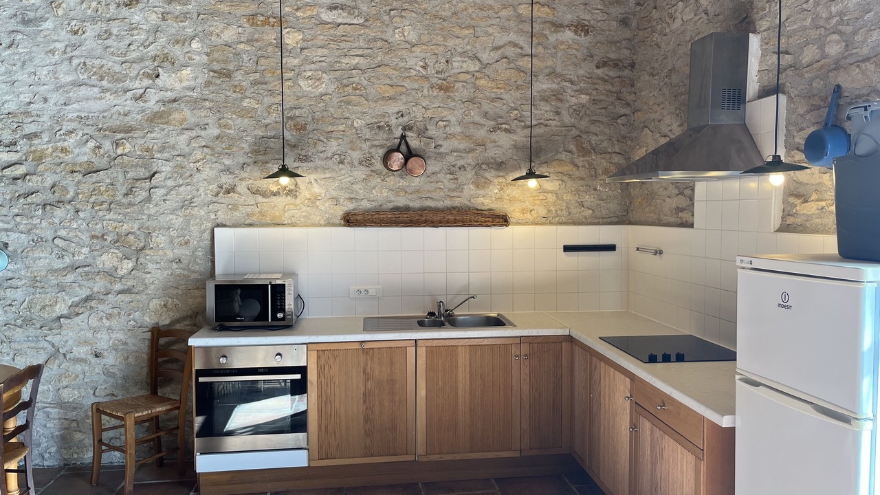 Photo of Kitchen in Cenne-Monestias