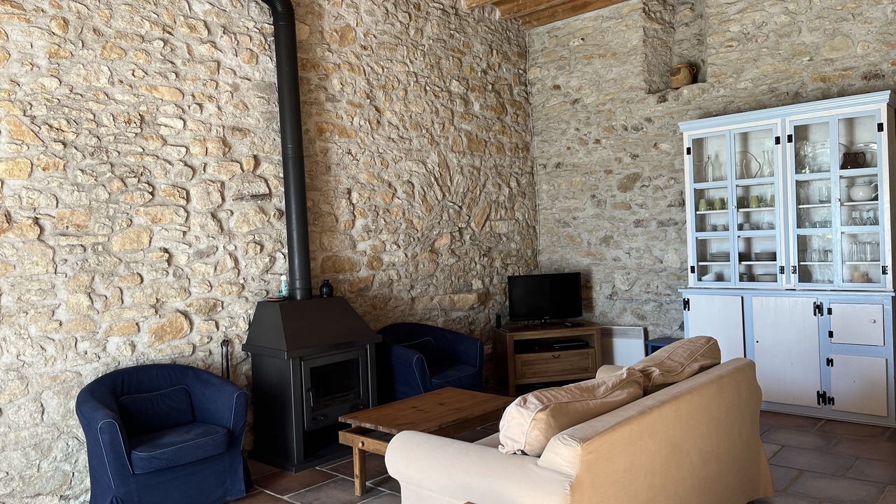 Photo of Livingroom in Cenne-Monestias