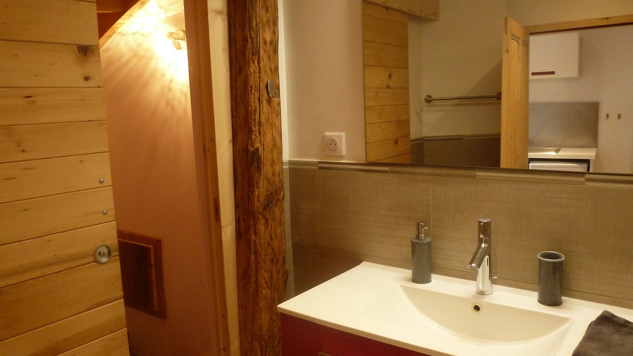 Photo of Bathroom in Albertville