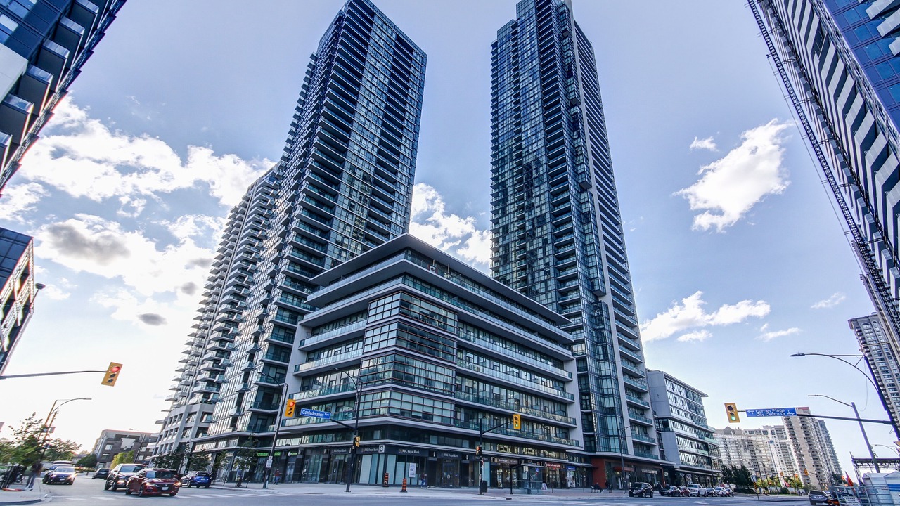 Photo of Outdoor in Downtown Mississauga