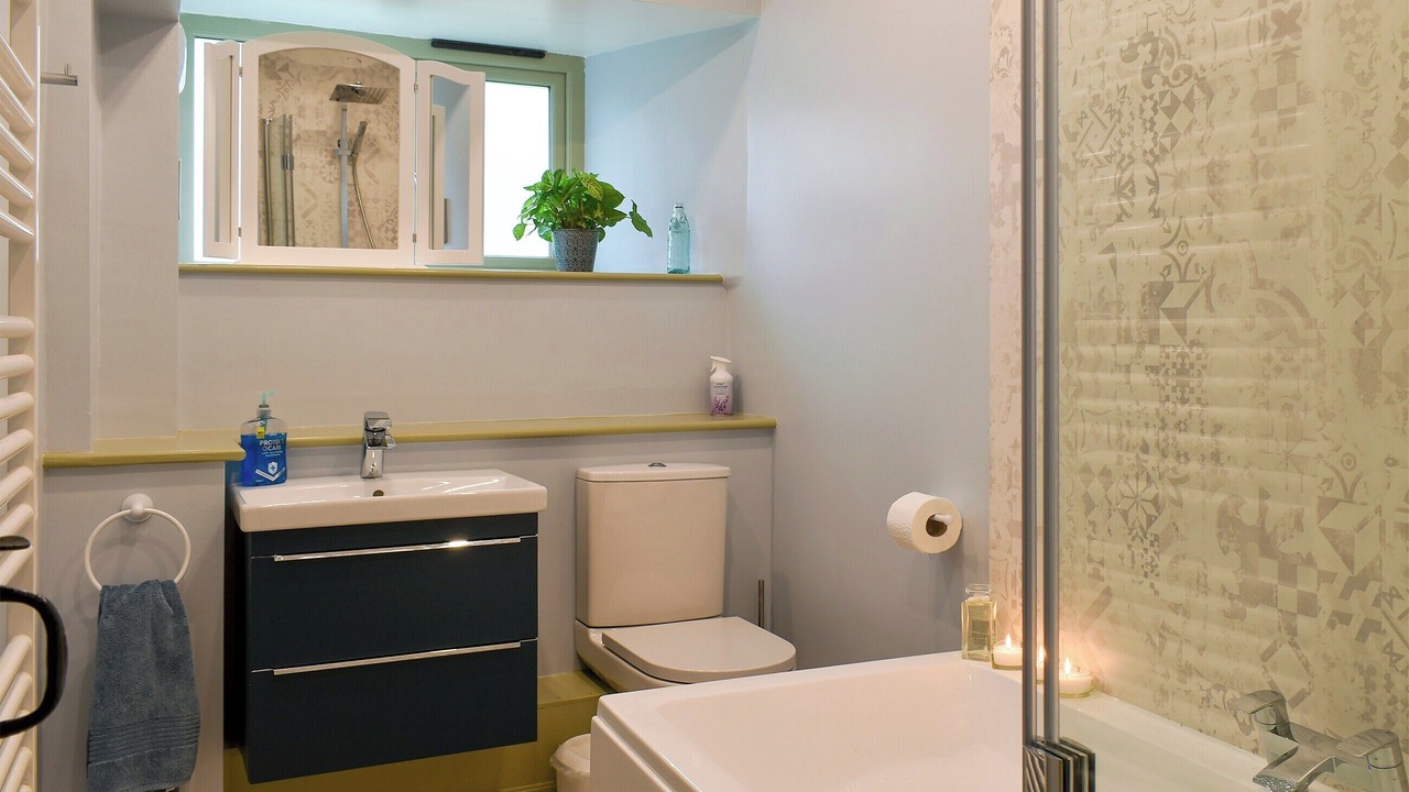 Photo of Bathroom in Starbotton