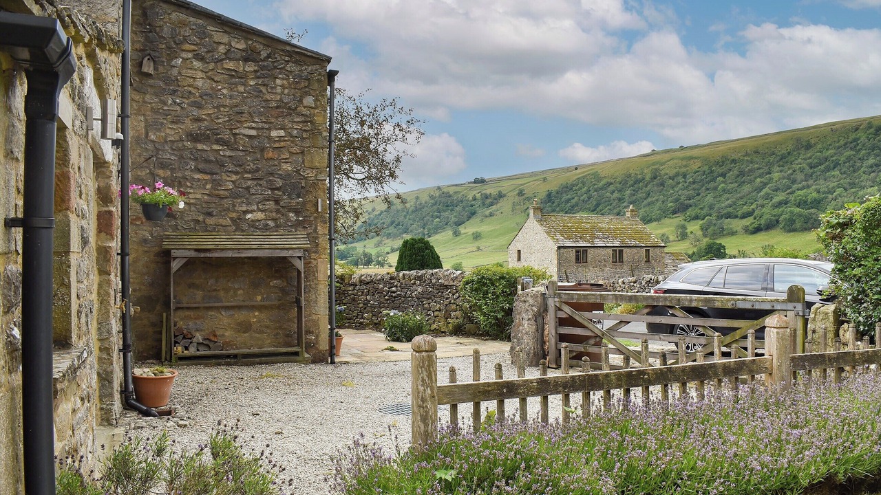 Photo of Outdoor in Starbotton