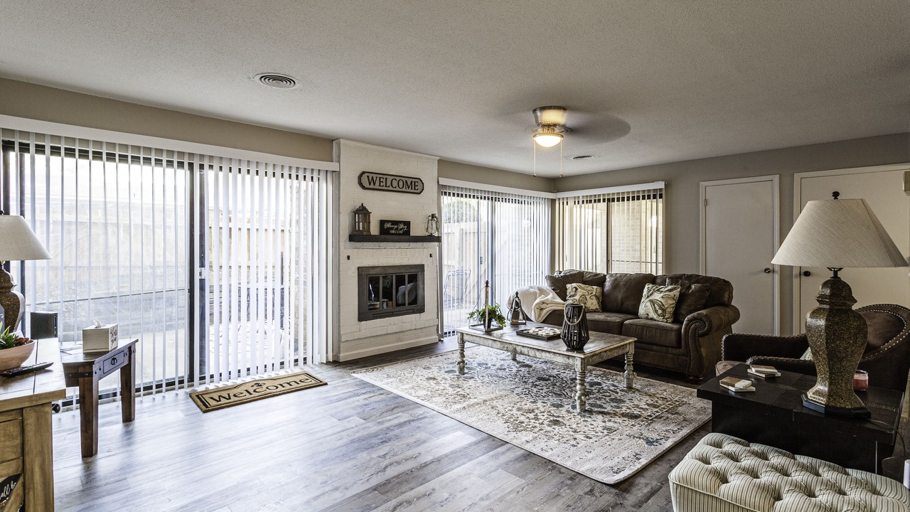 Photo of Livingroom in Germantown