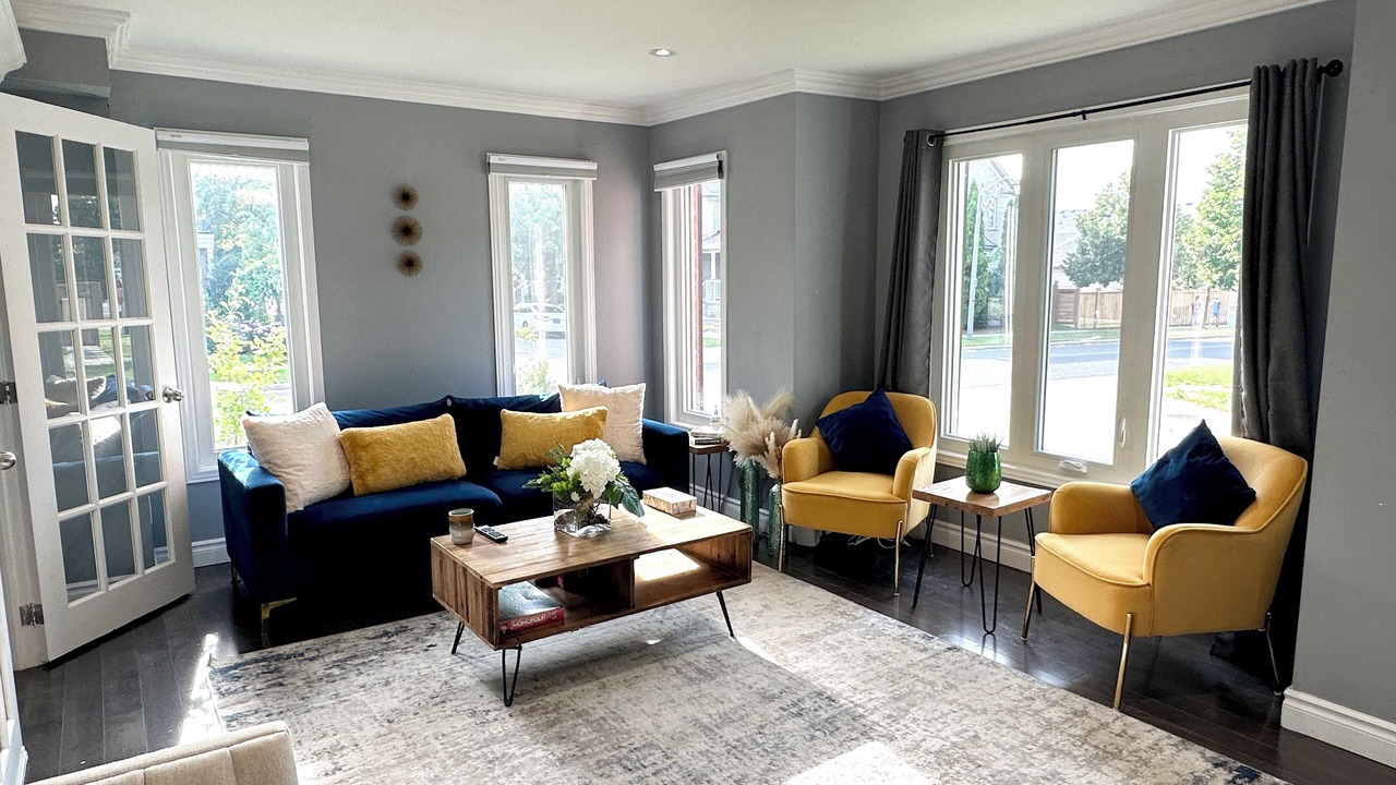 Photo of Livingroom in Unionville