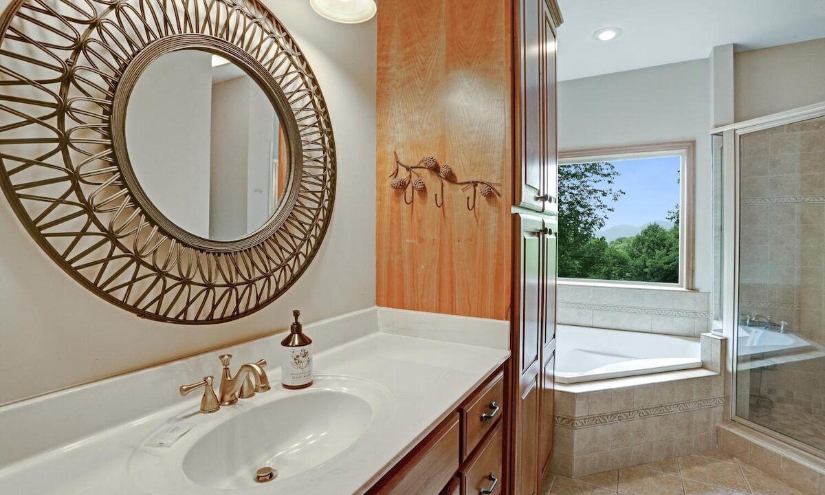 Photo of Bathroom in Young Harris