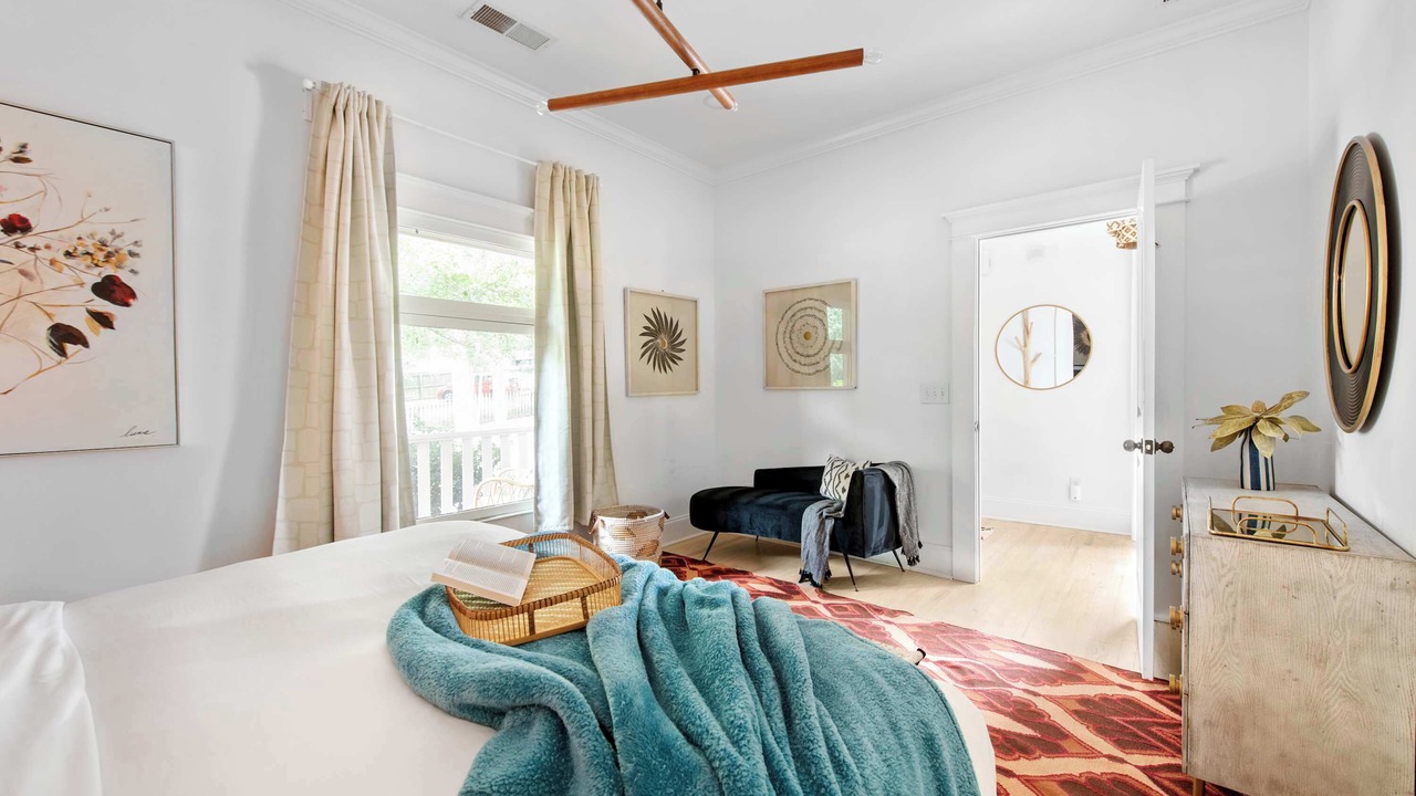 Photo of Bedroom in Cabbagetown