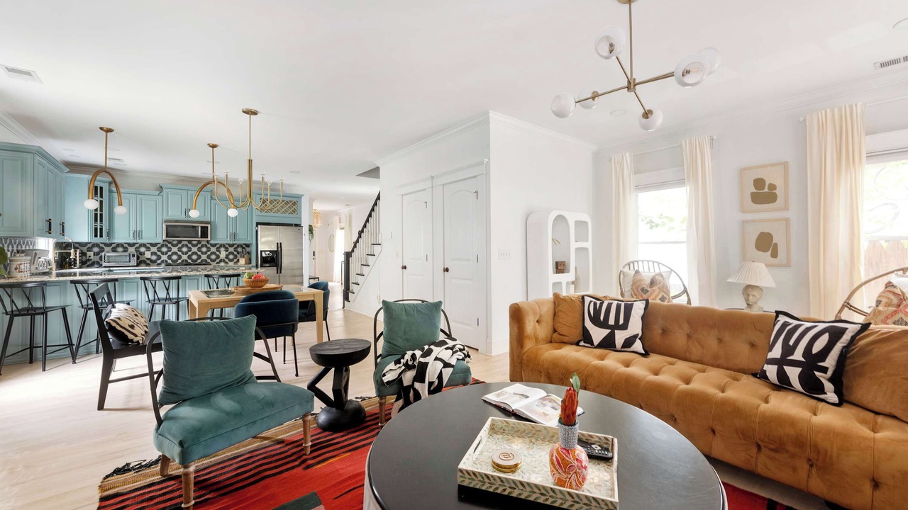Photo of Livingroom in Cabbagetown