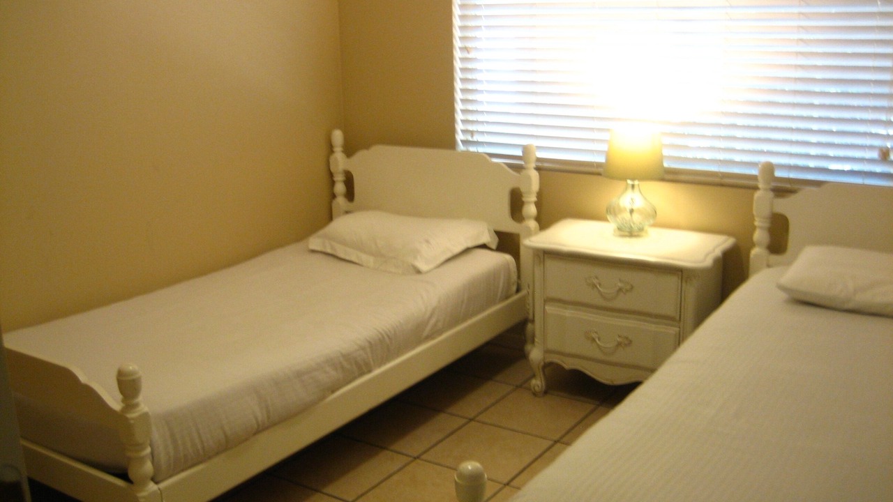 Photo of Bedroom in East Palo Alto