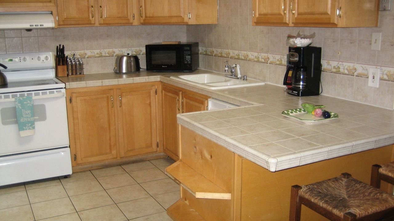 Photo of Kitchen in East Palo Alto
