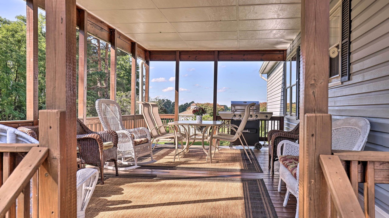 Photo of Outdoor in Burdett