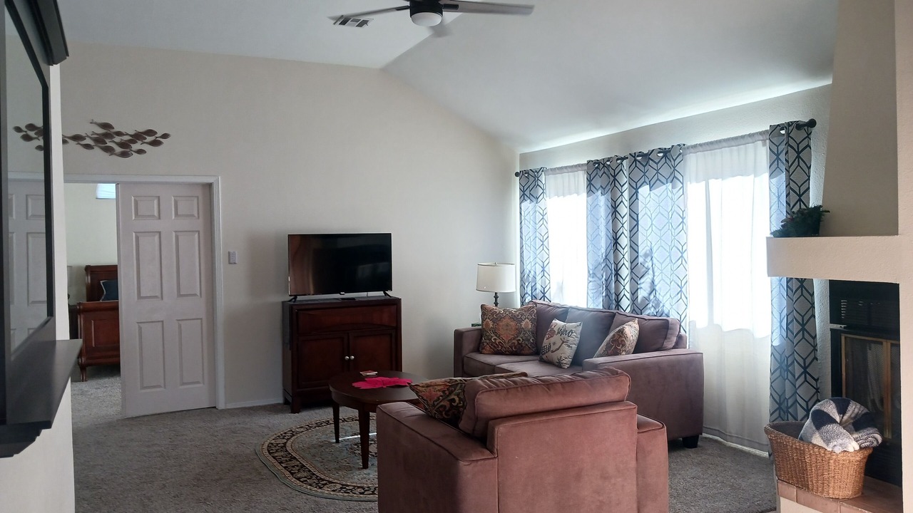Photo of Livingroom in Mesilla Park