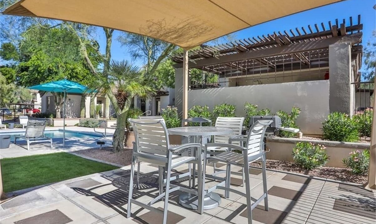 Photo of Outdoor in McDowell Mountain Apartments