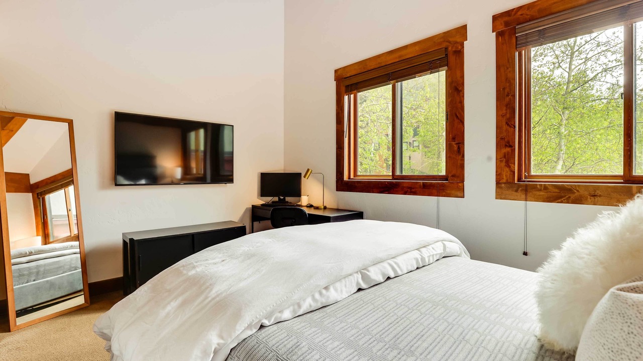 Photo of Bedroom in Vail