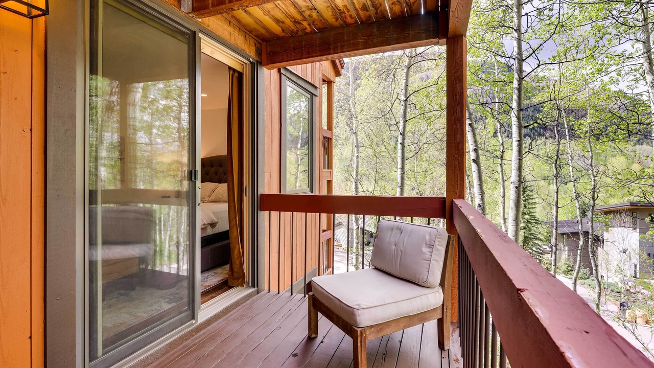 Photo of Patio Balcony in Vail