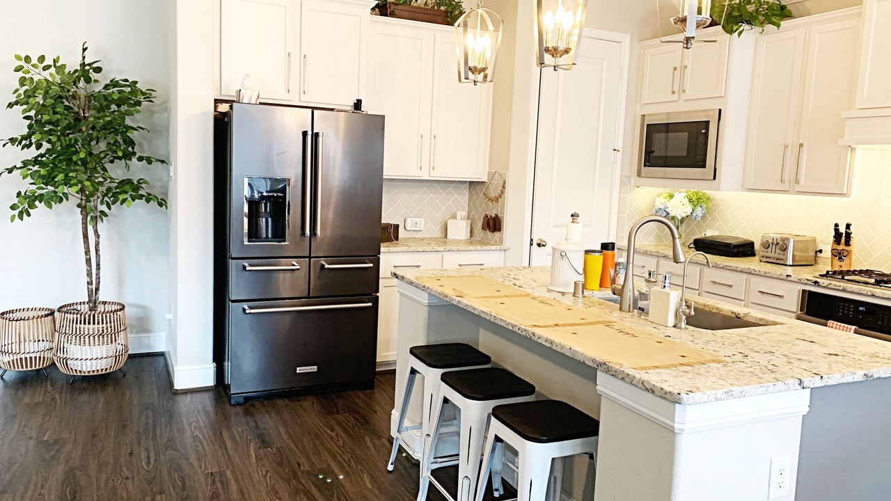 Photo of Kitchen in College Park