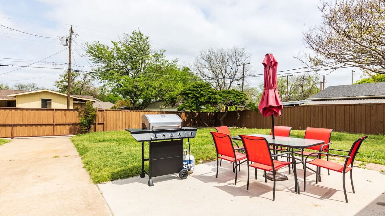 Photo of Outdoor in Plano