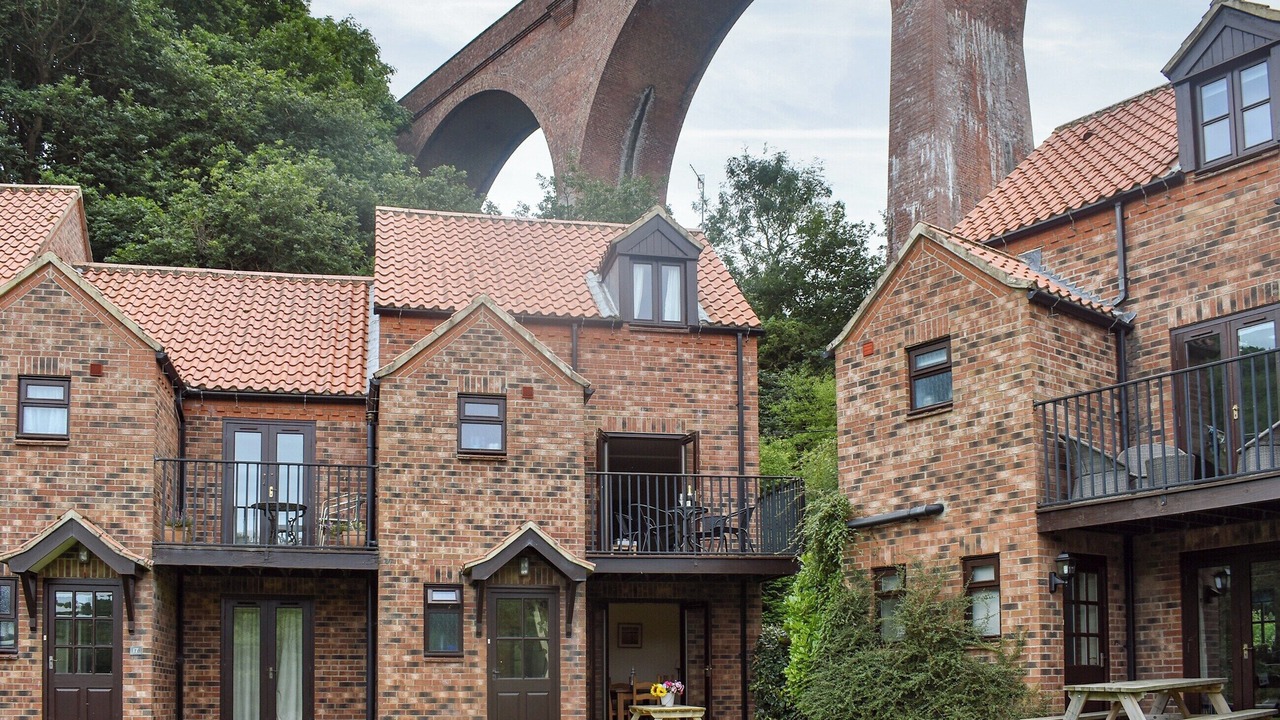 Photo of Others in Ruswarp