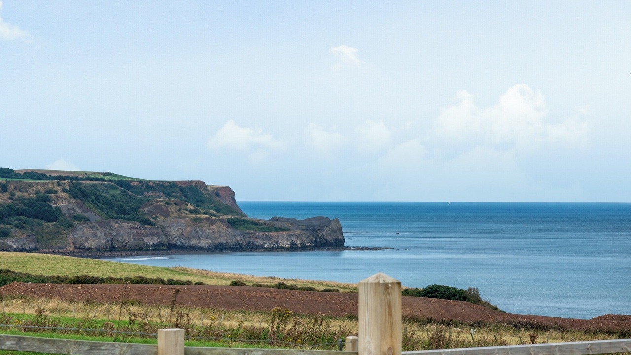 Photo of Others in Sandsend