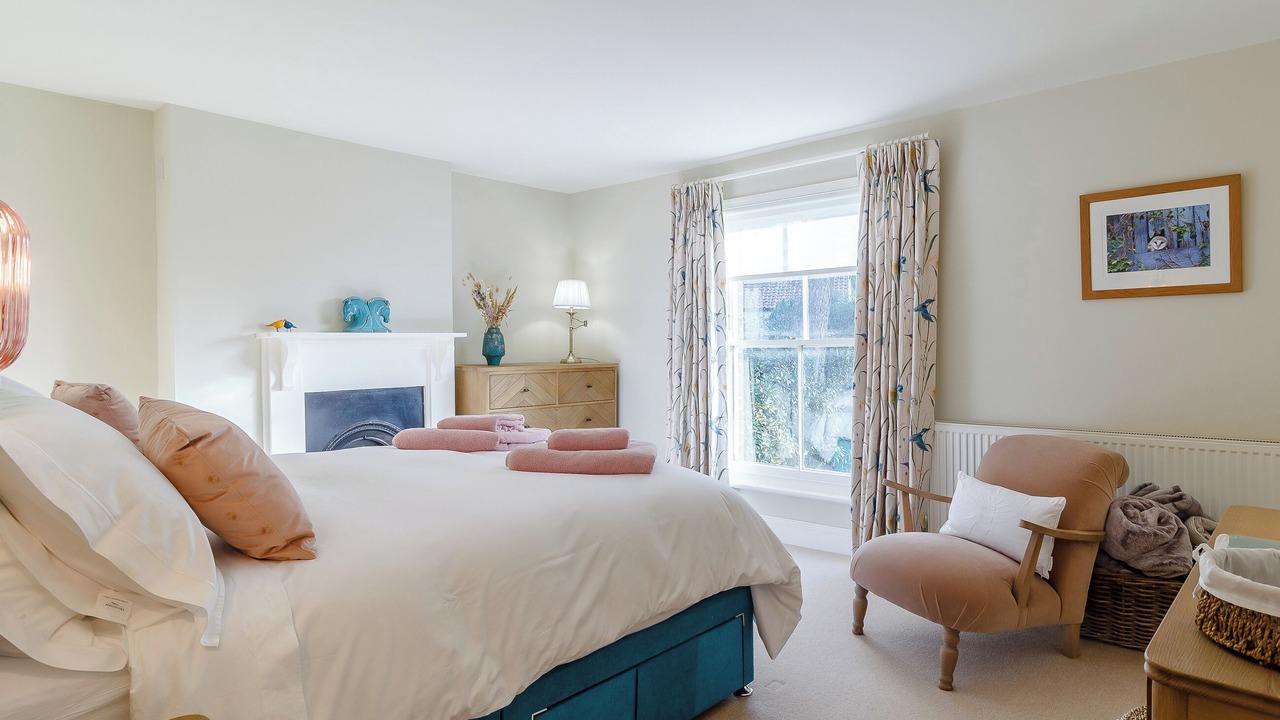 Photo of Others in Holt