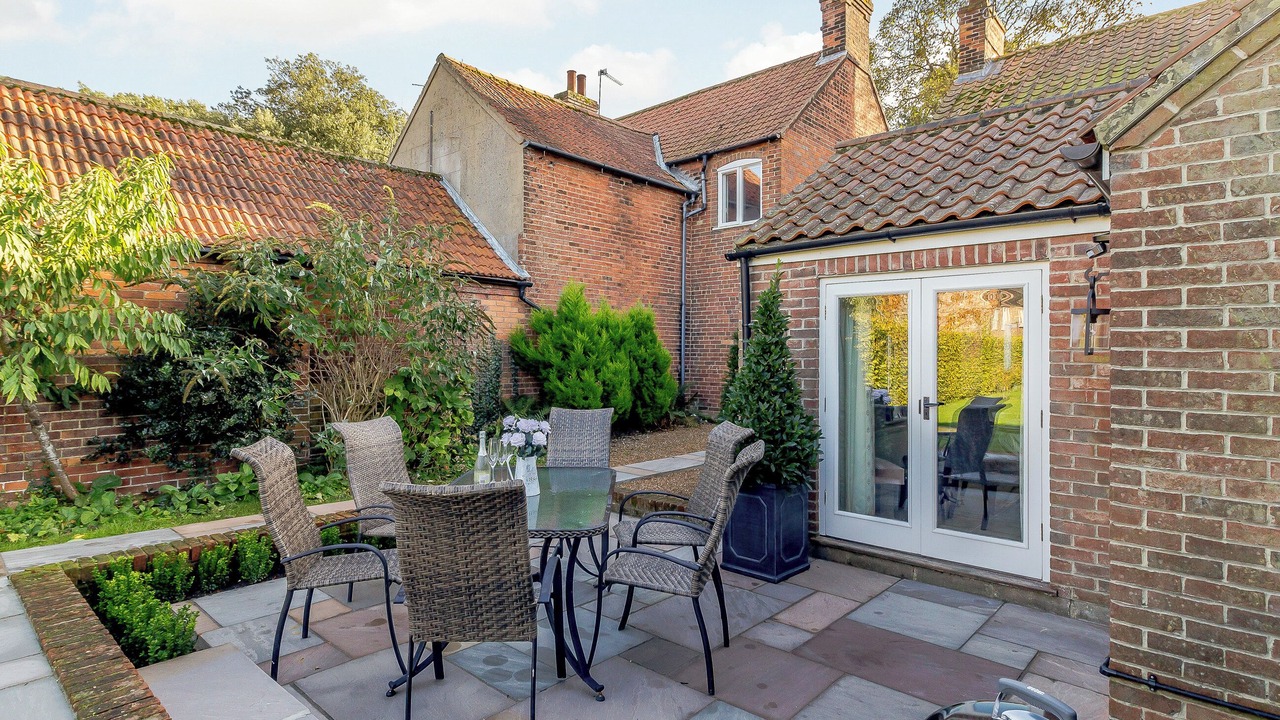 Photo of Others in Holt