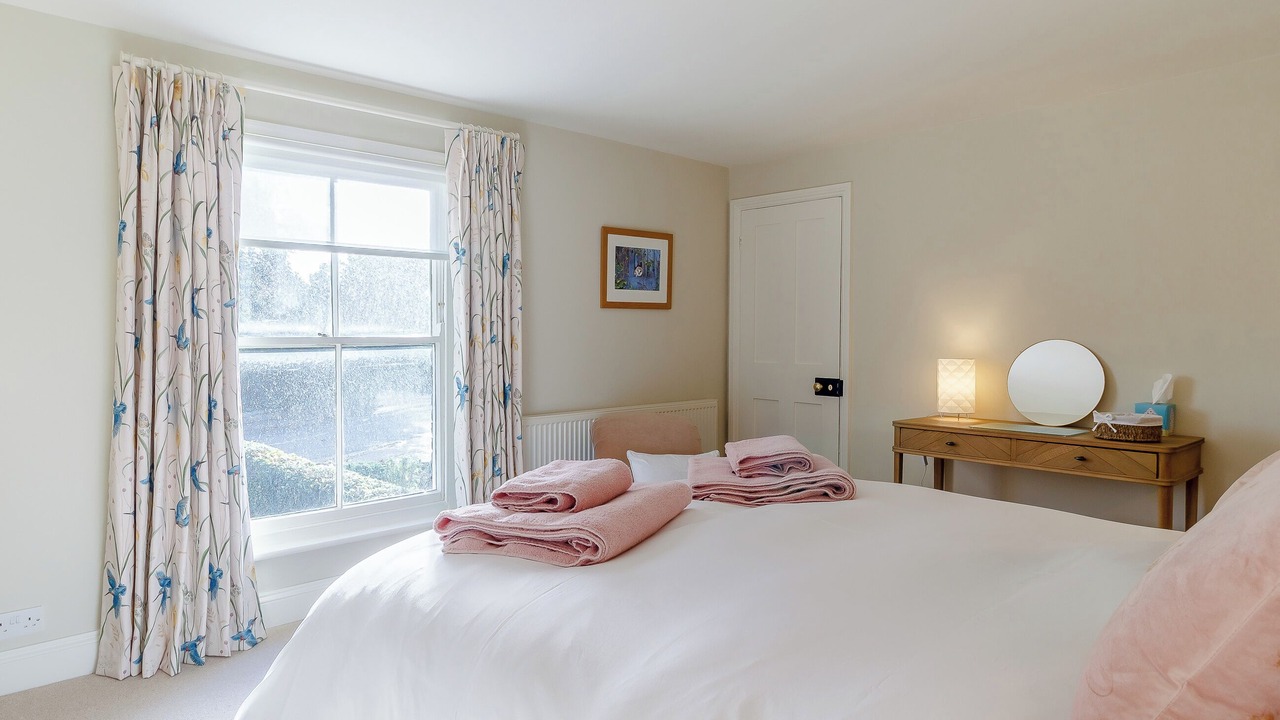 Photo of Others in Holt