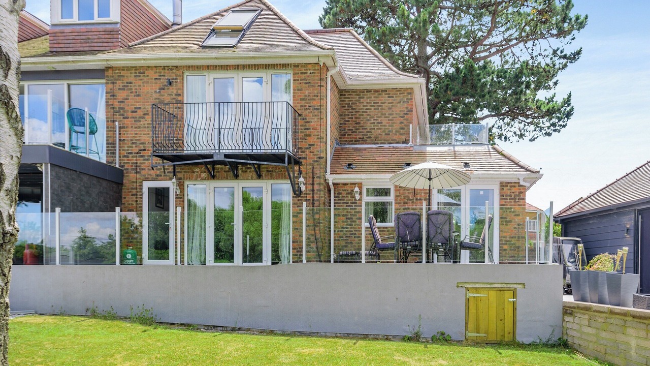 Photo of Outdoor in Hill Head