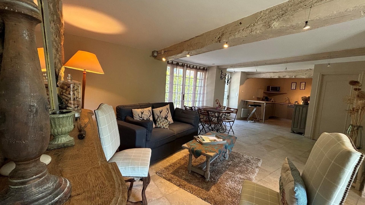 Photo of Livingroom in Saint-Etienne-en-Cogles