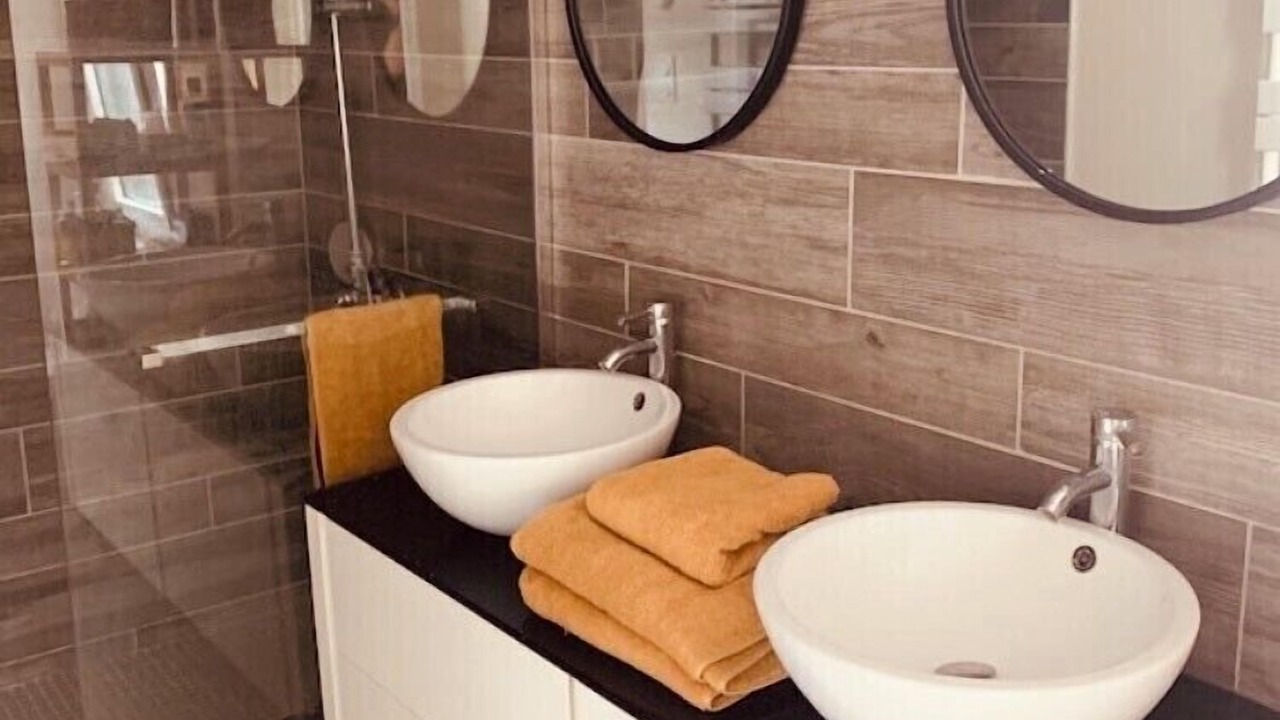 Photo of Bathroom in Montbazin