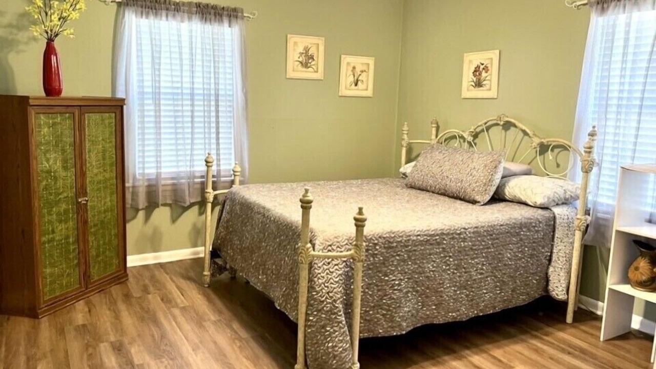 Photo of Bedroom in Prairie Grove