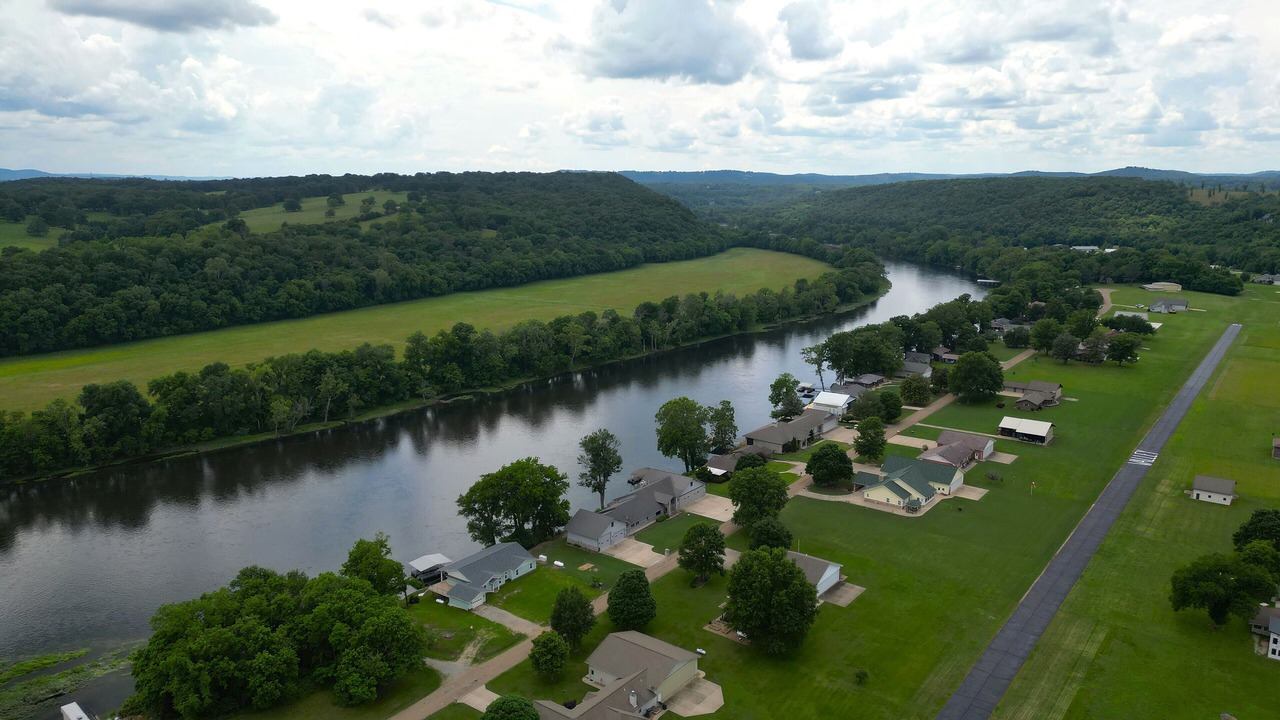 Photo of Outdoor in Cotter