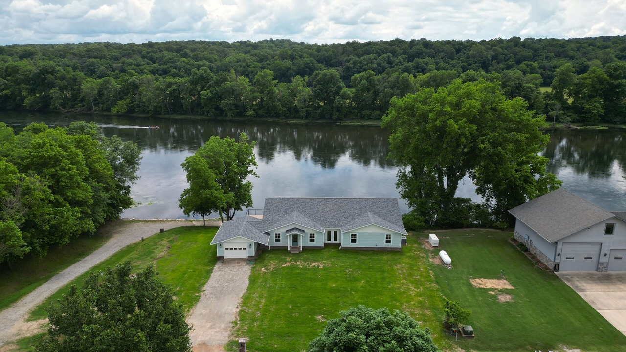Photo of Outdoor in Cotter