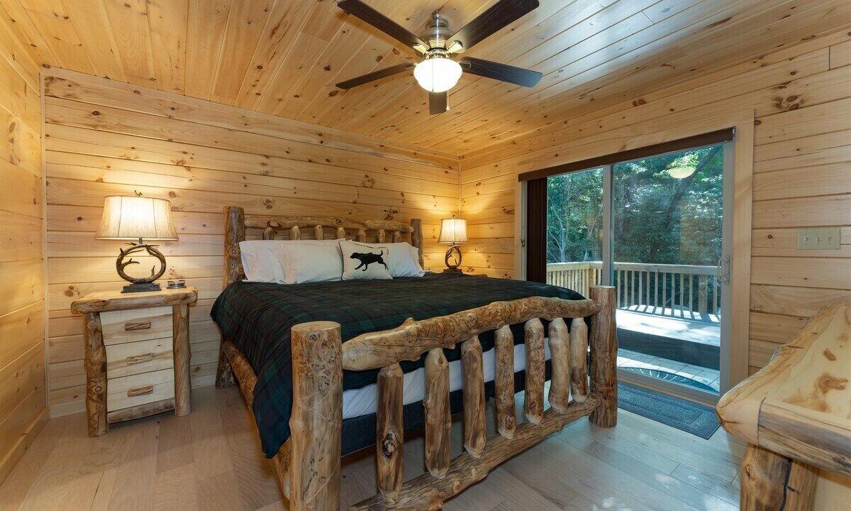 Photo of Bedroom in Cedar Mountain