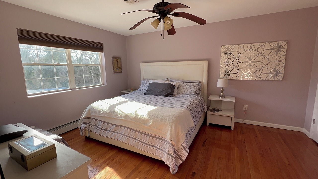 Photo of Bedroom in East Quogue