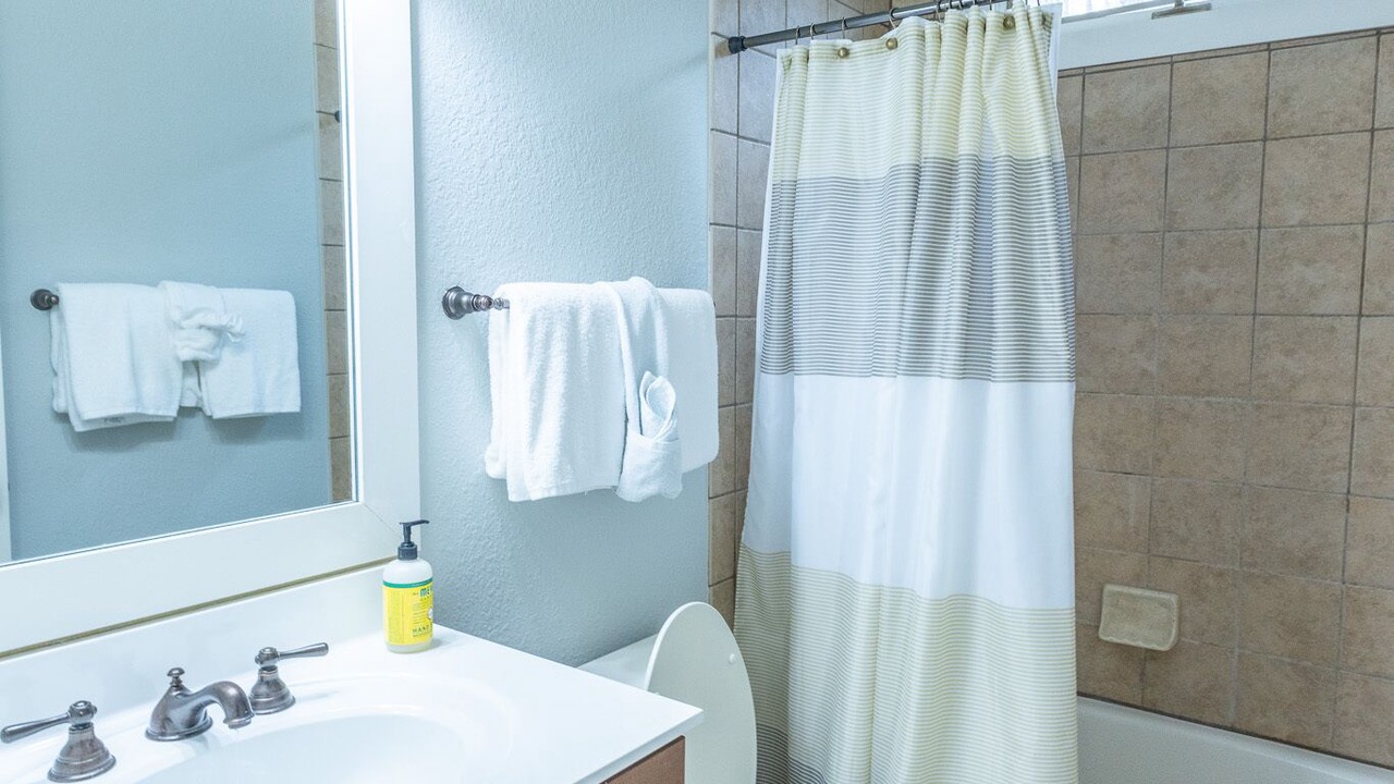 Photo of Bathroom in Bear Lake Reserve