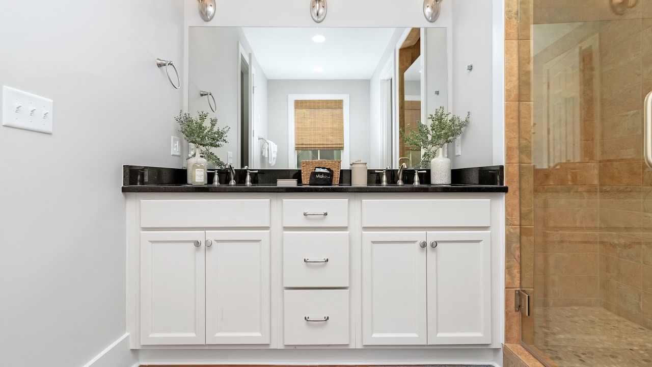 Photo of Bathroom in Bear Lake Reserve
