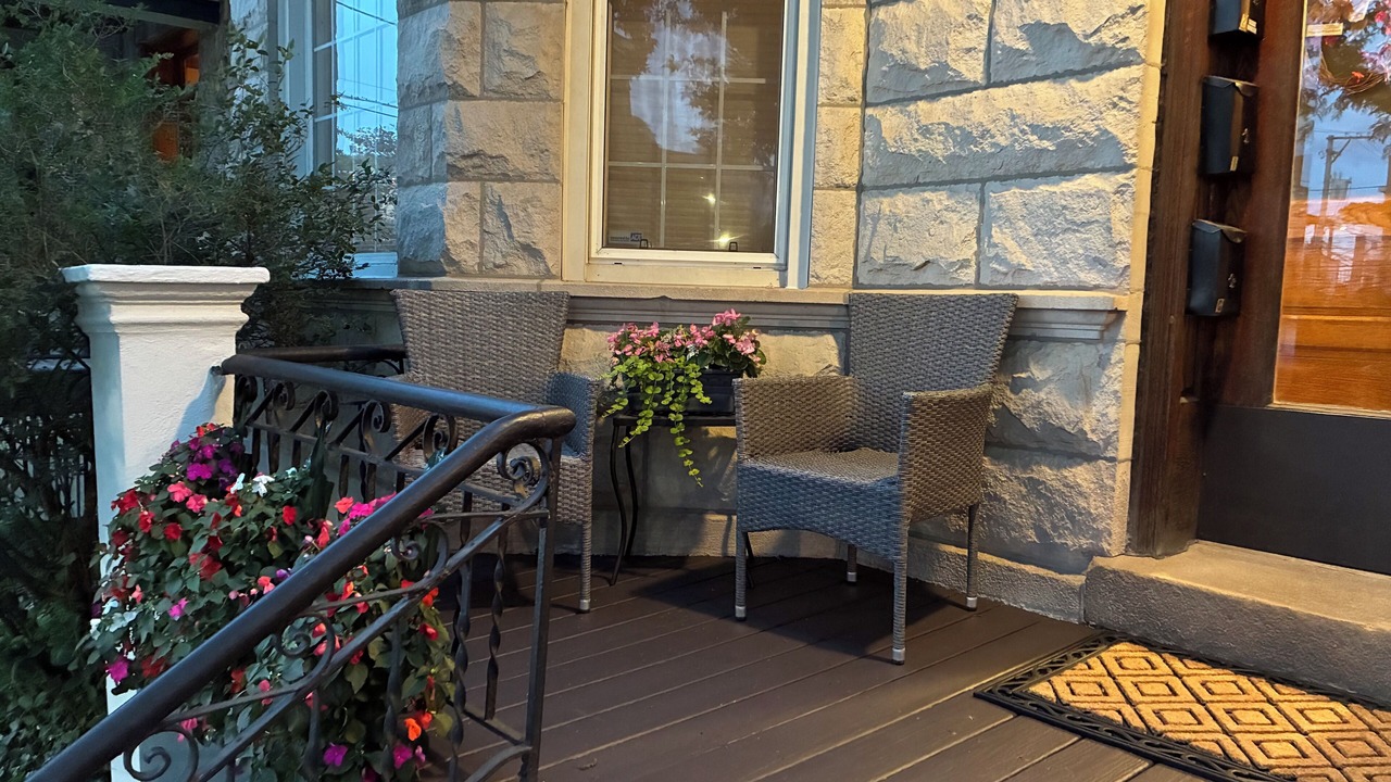 Photo of Outdoor in Wrigleyville