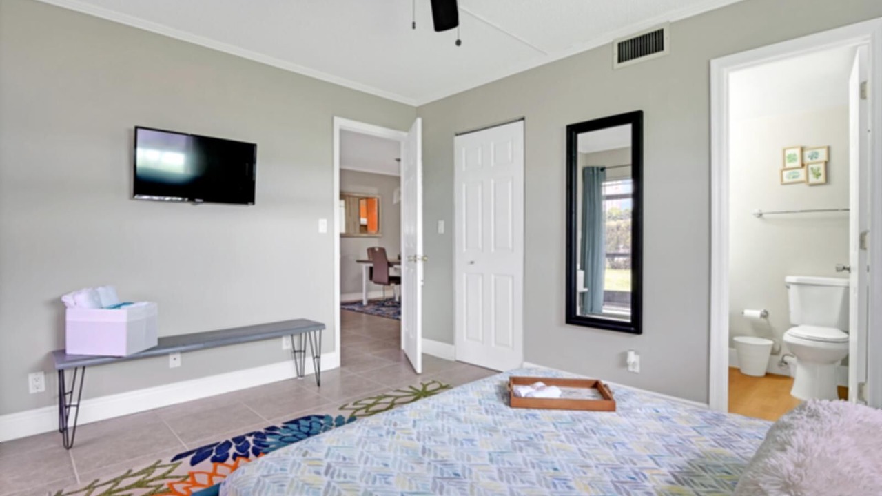 Photo of Bedroom in Miramar