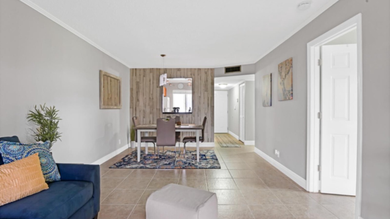 Photo of Livingroom in Miramar