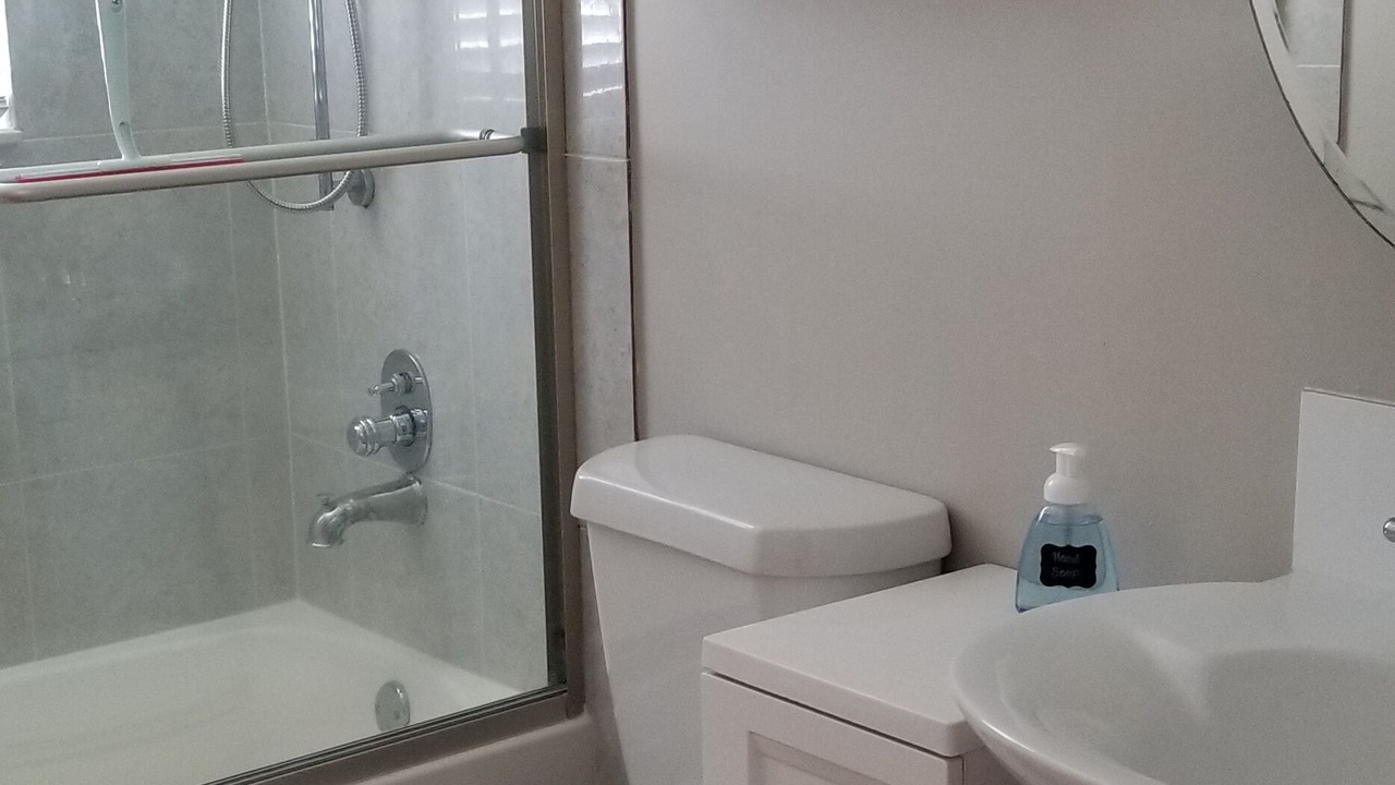 Photo of Bathroom in Miramar