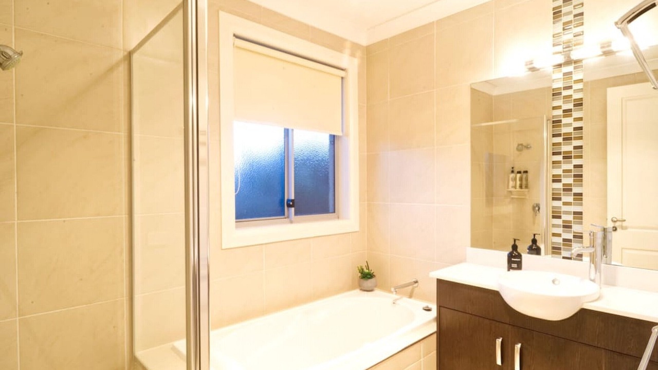 Photo of Bathroom in Apollo Bay