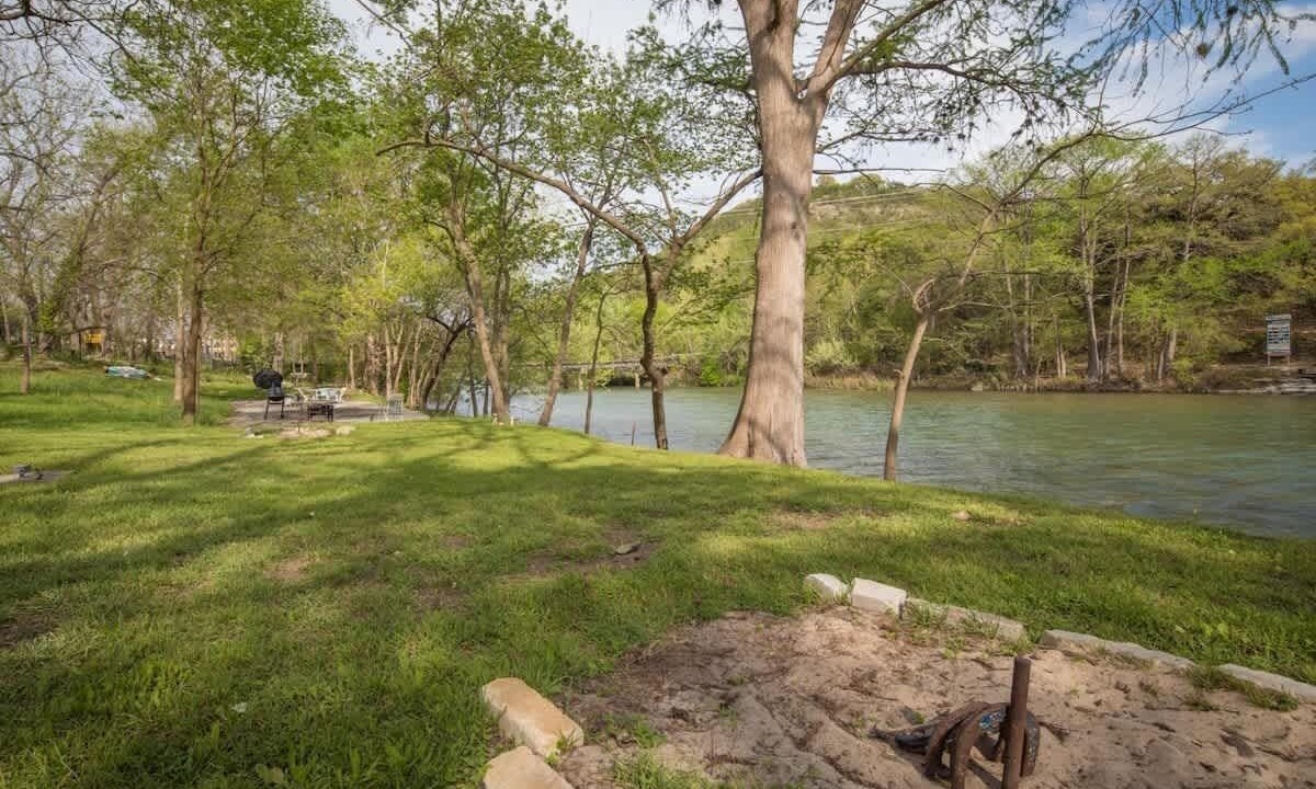 Photo of Others in New Braunfels